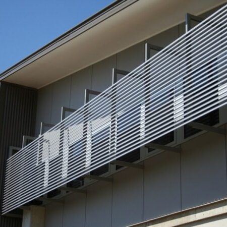 Lam chắn nắng 132S 4 Lam chan nang 132S–Sun Louver01 600x450 1