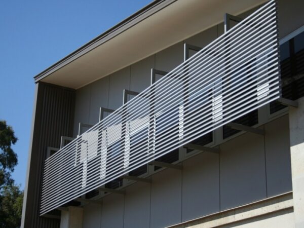 Lam-chan-nang-132S–Sun-Louver01-600x450 Lam chan nang 132S–Sun Louver01 600x450 1