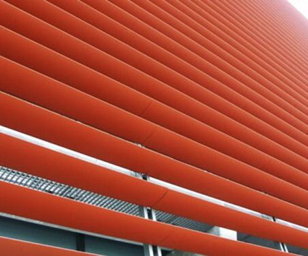 Lam chắn nắng hình viên đạn 3 Lam chan nang dau dan Aerobrise–Sun Louver Austrong06 600x373 1