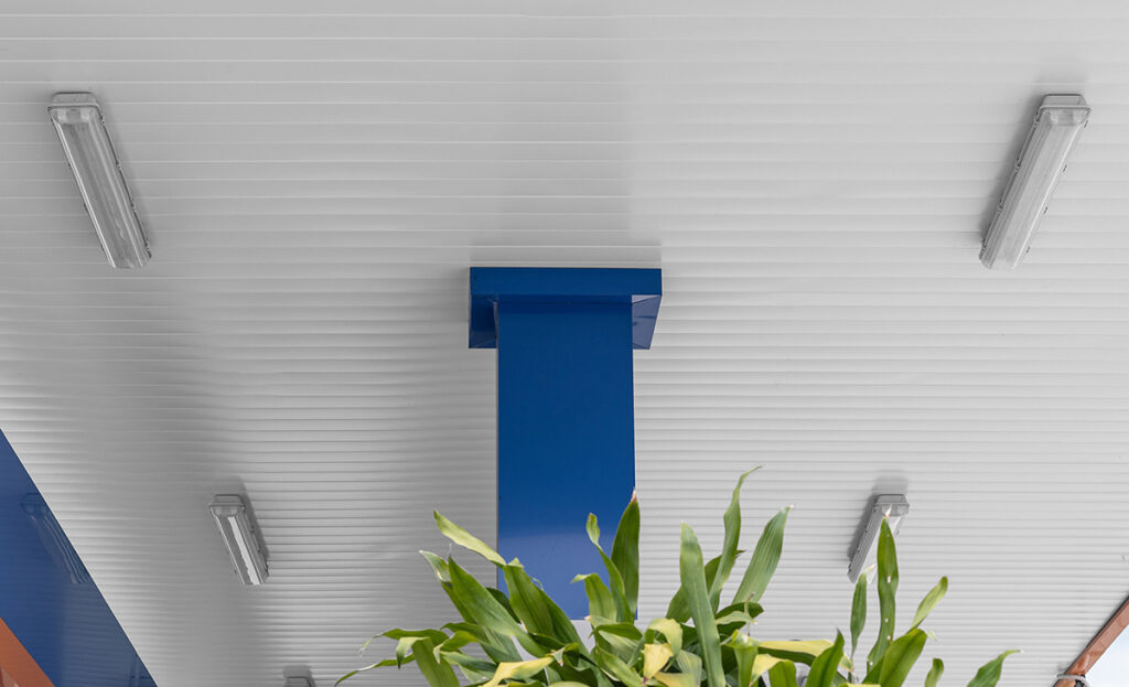 Trần nhôm C300-shaped