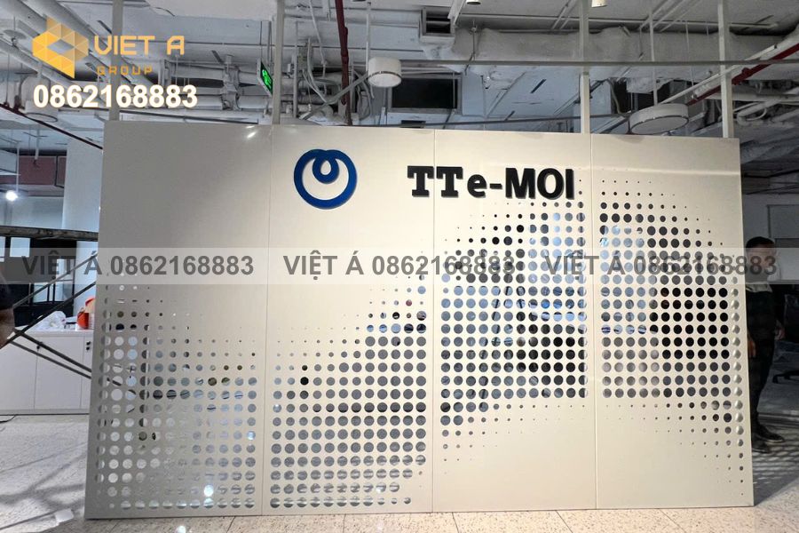 Tấm Nhôm CNC Vách Ngăn Trang Trí Giúp Nâng Cấp Không Gian Văn Phòng TTe Moi 11 Không gian văn phòng cải tạo với vách ngăn tấm nhôm CNC