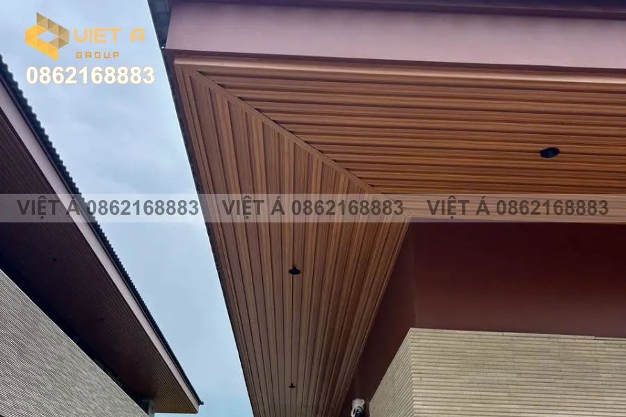 99+ Mẫu Trần Nhôm Sóng F45-Shaped Đẹp Được Ưu Chuộng 22 Mẫu Trần Nhôm Sóng F45-Shaped Hiện Đại Cho Phòng Khách