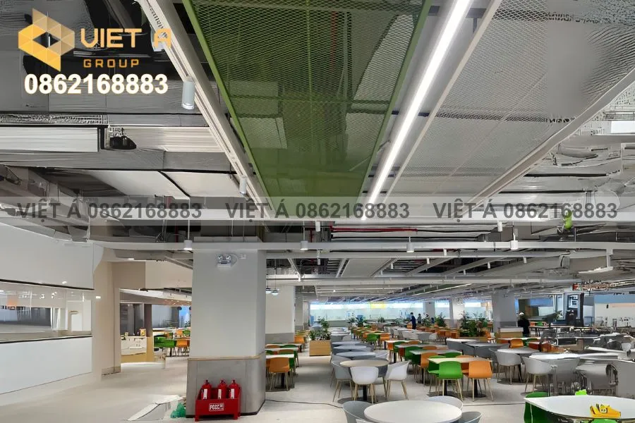 Thi Công Lam Nhôm Trang Trí Và Trần Nhôm Lưới Tại Nhà Ăn Goretek Bắc Ninh Giai Đoạn 2 20 Mẫu Thiết Kế Sáng Tạo Với Nhôm Trang Trí Và Trần Nhôm Lưới