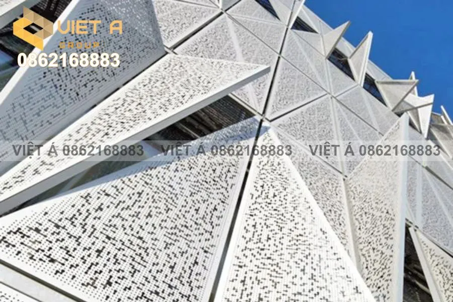 5 Ứng Dụng Thực Tế Của Tấm Kim Loại Nhôm Đục Lỗ CNC Hà Nội Trong Kiến Trúc 26 Mẫu tấm nhôm đục lỗ CNC làm lam chắn nắng tại Hà Nội