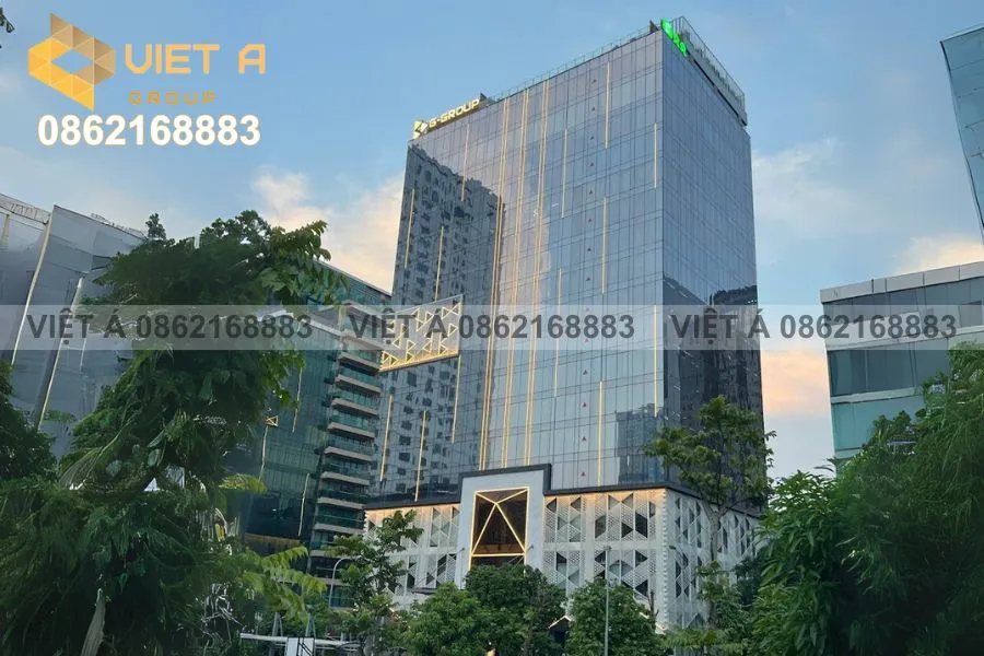 Mặt dựng nổi bật với tấm ốp nhôm CNC, lam nhôm trang trí và tấm ốp nhôm Facade hiện đại