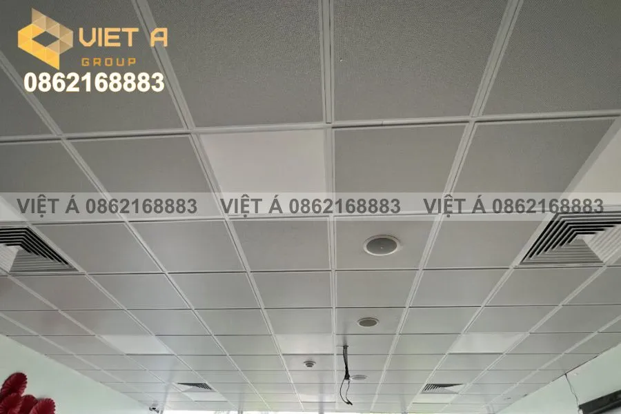 Mẫu trần nhôm layin 600x600 Hà Nội đẹp cho văn phòng cao cấp