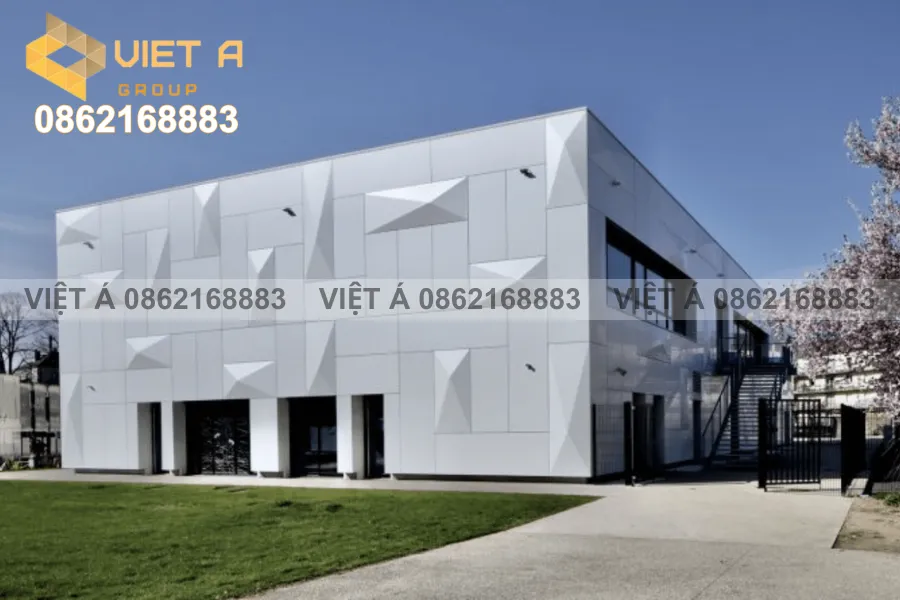 Hoàn thiện góc cạnh tấm Alucobond