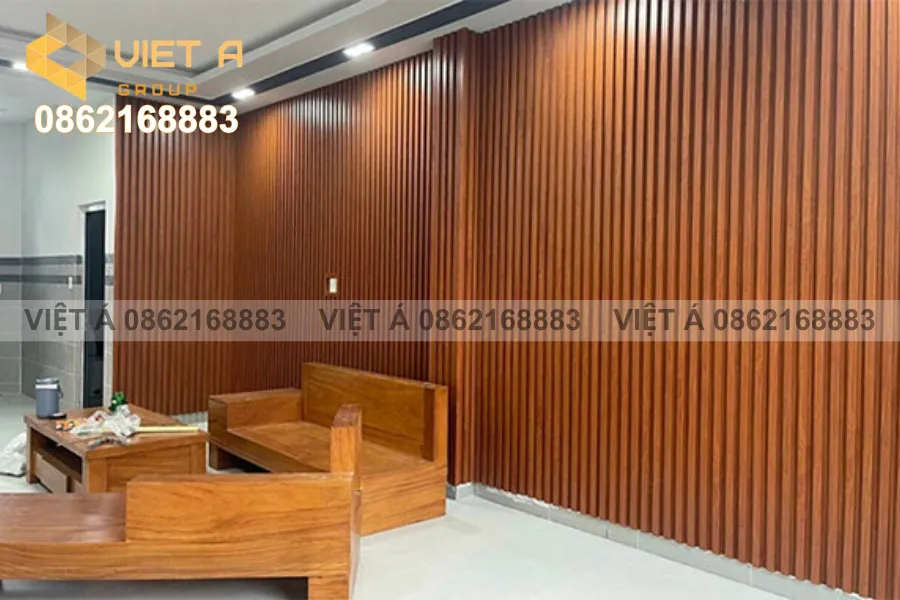 Tấm nền Nhôm Lam Sóng trong thiết kế showroom hiện đại