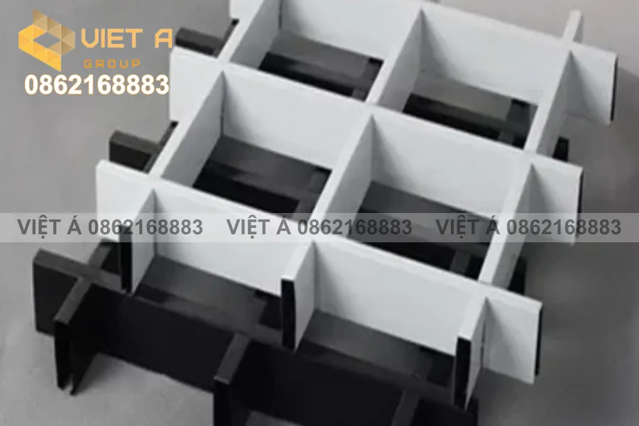 Mẫu Trần Caro Vuông chống ẩm, chống cháy cho khu công nghiệp