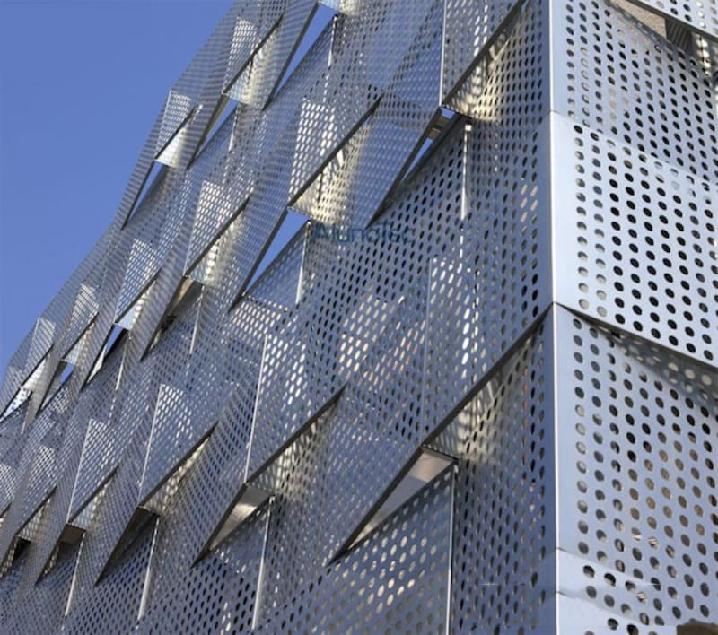 Vì sao tấm nhôm ốp facade được dùng nhiều trong thiết kế mặt dựng? 5 Lý do tấm nhôm ốp facade được dùng nhiều trong thiết kế mặt dựng