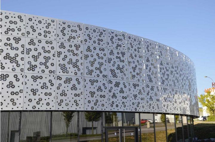 Nhôm Solid Facade