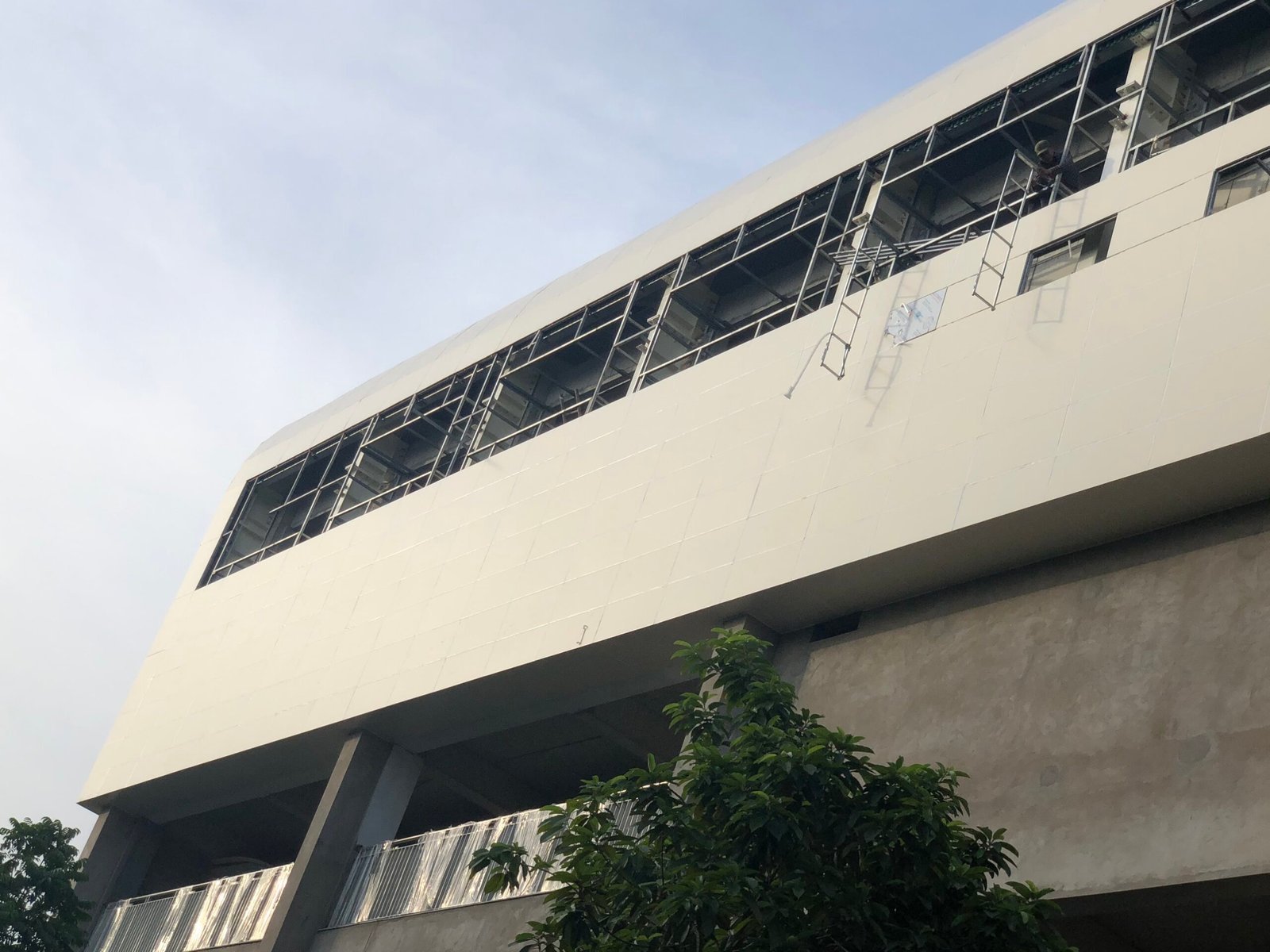 Vì sao Tấm Facade ngoài trời được ưa chuộng?