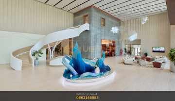 Trần lam nhôm vân gỗ khu vực sảnh Sun Gallery Hạ Long